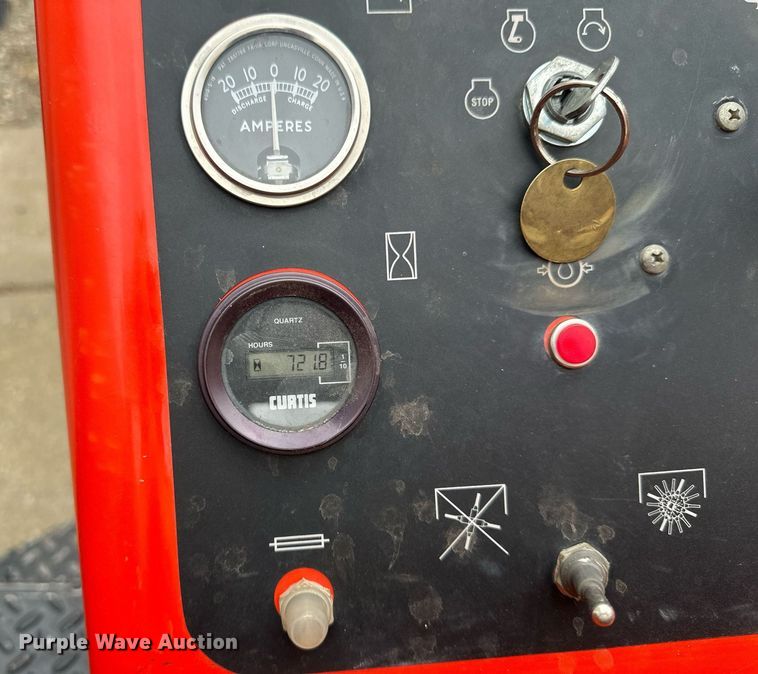 image for item DV0689 2002 Smithco  Sweep Star 60 sweeper