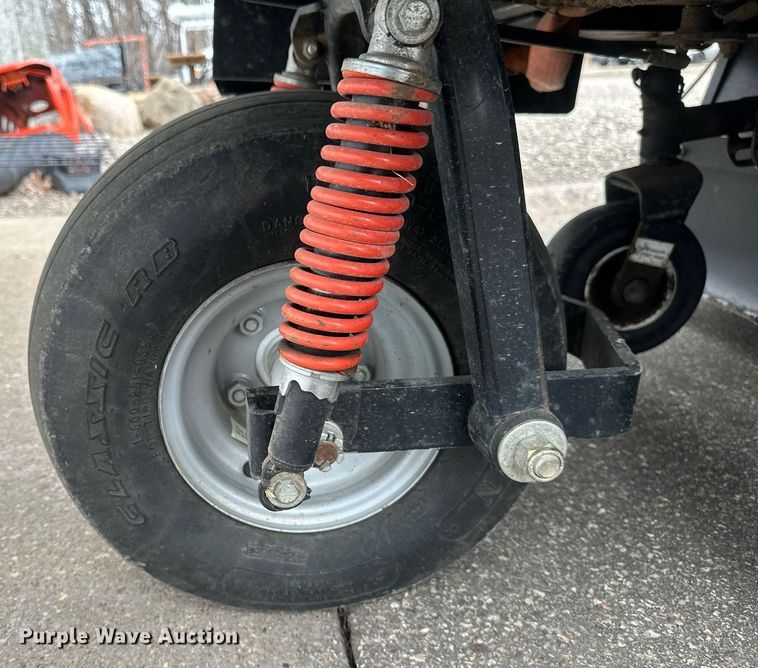 image for item DV0689 2002 Smithco  Sweep Star 60 sweeper