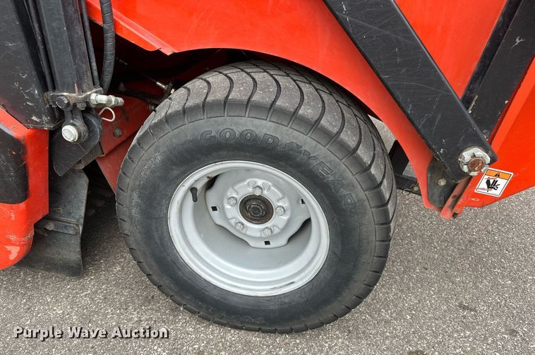 image for item DV0689 2002 Smithco  Sweep Star 60 sweeper