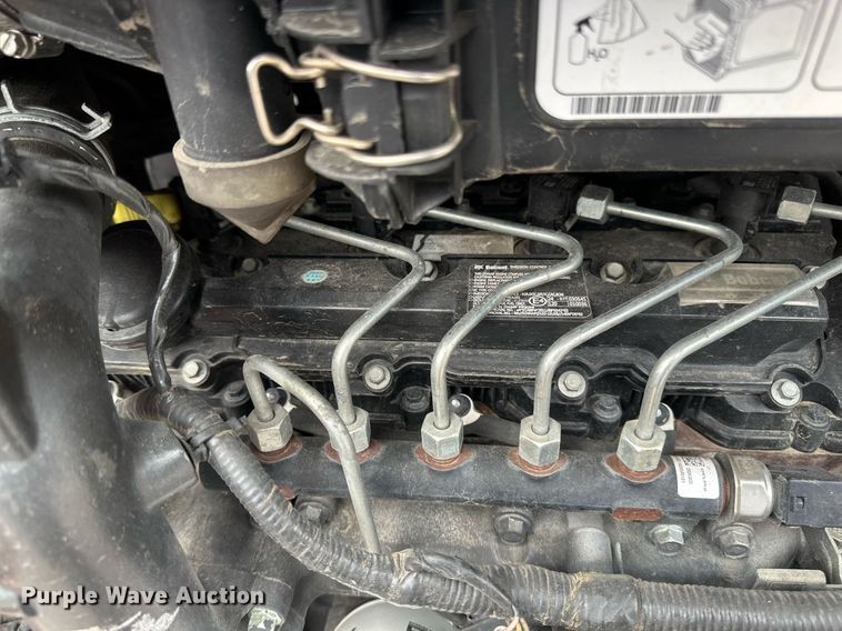 image for item DV0692 2015 Bobcat T630 tracked skid steer loader