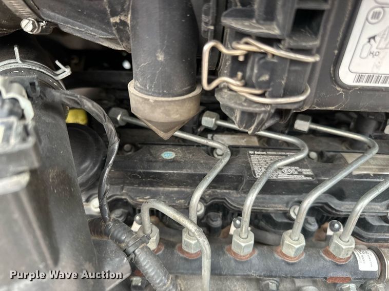 image for item DV0692 2015 Bobcat T630 tracked skid steer loader