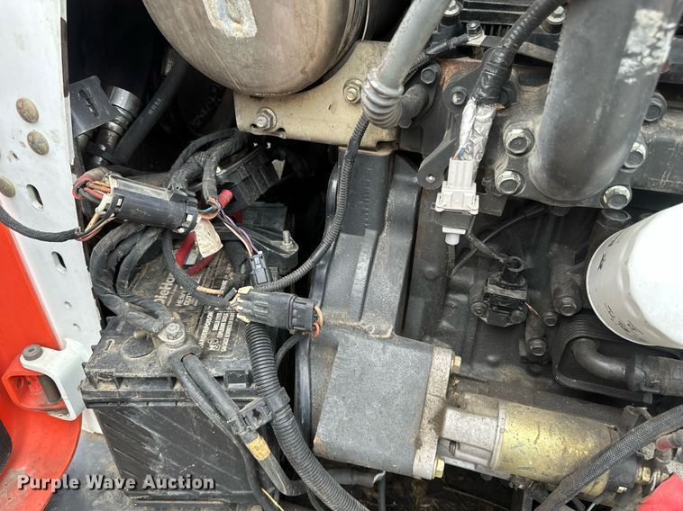 image for item DV0692 2015 Bobcat T630 tracked skid steer loader