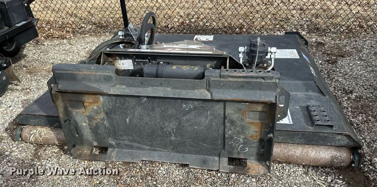 image for item DV0694 2018 Bobcat Rotary Cutter 80 skid steer rotary mower