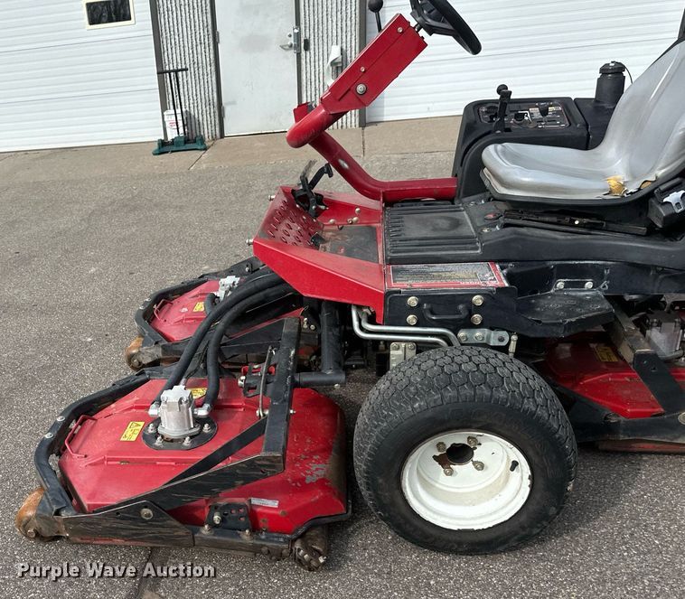 image for item DV0695 Toro Groundsmaster 3500D Sidewinder lawn mower
