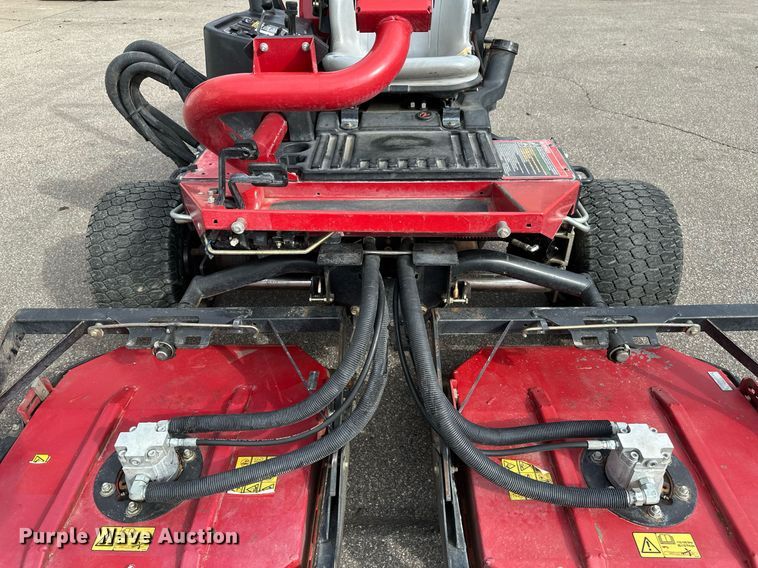image for item DV0695 Toro Groundsmaster 3500D Sidewinder lawn mower
