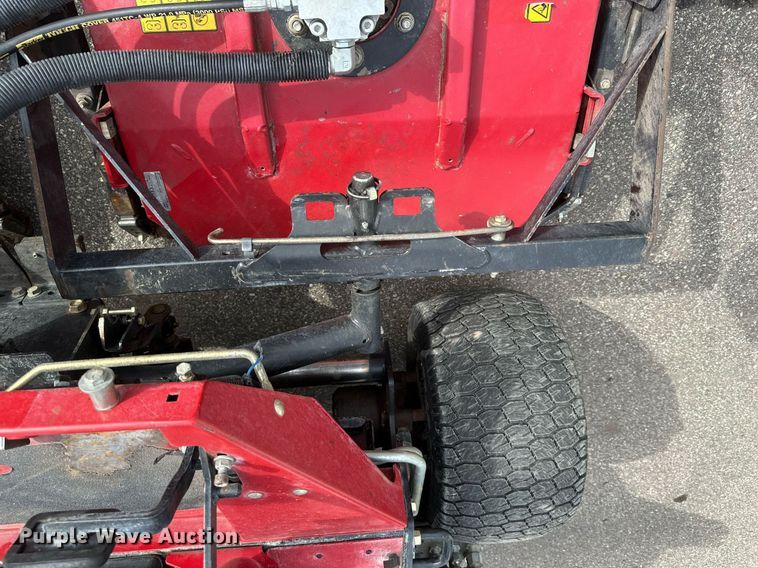 image for item DV0695 Toro Groundsmaster 3500D Sidewinder lawn mower