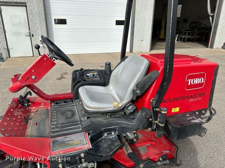image for item DV0695 Toro Groundsmaster 3500D Sidewinder lawn mower