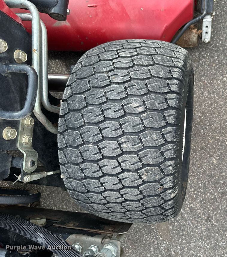 image for item DV0695 Toro Groundsmaster 3500D Sidewinder lawn mower