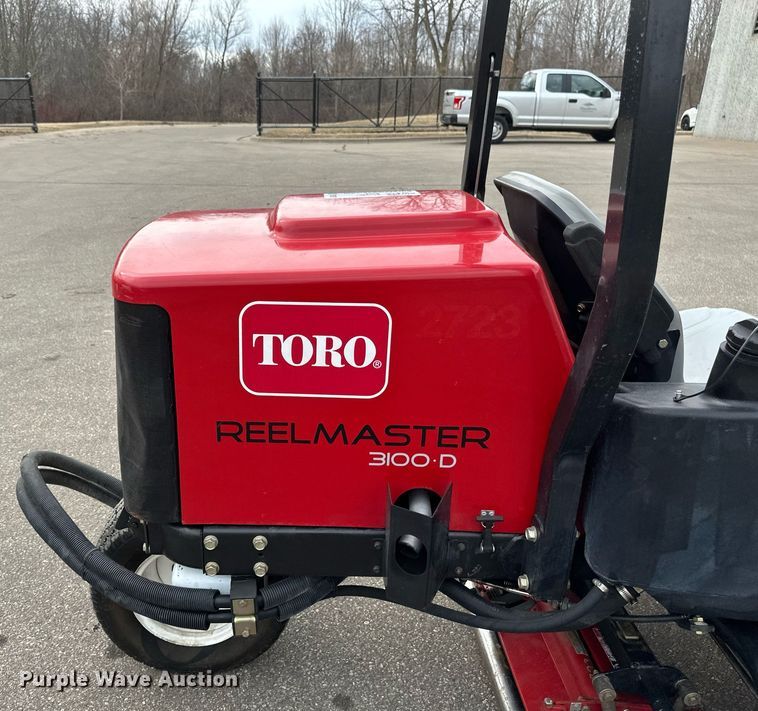 image for item DV0696 Toro Reelmaster 3100D reel mower