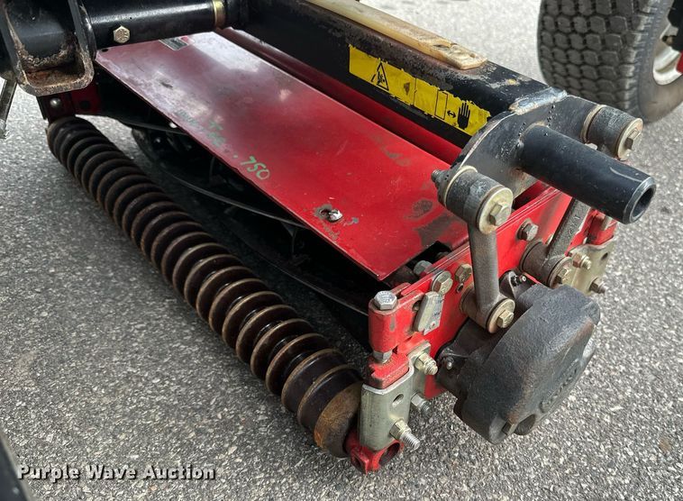 image for item DV0696 Toro Reelmaster 3100D reel mower