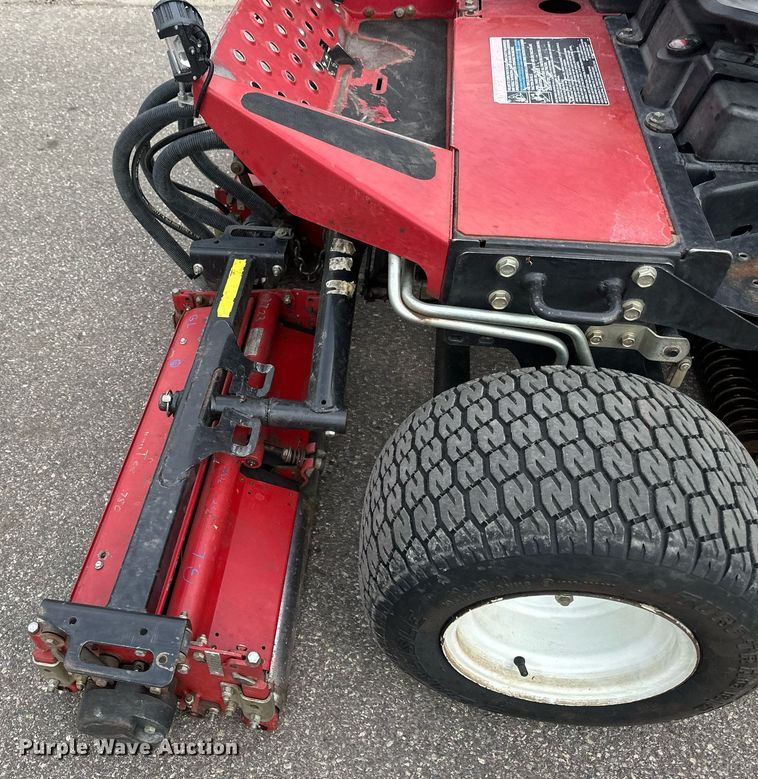 image for item DV0696 Toro Reelmaster 3100D reel mower