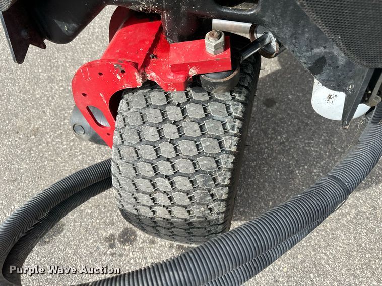 image for item DV0696 Toro Reelmaster 3100D reel mower