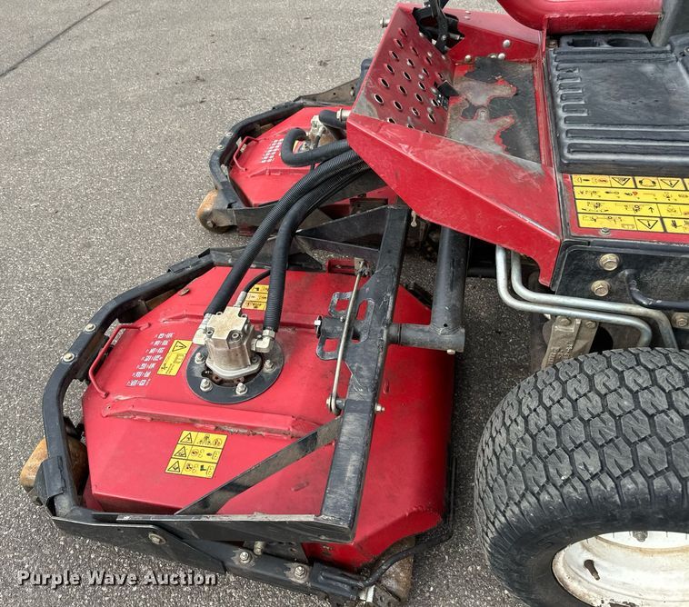image for item DV0697 Toro Groundsmaster 3500D Sidewinder lawn mower