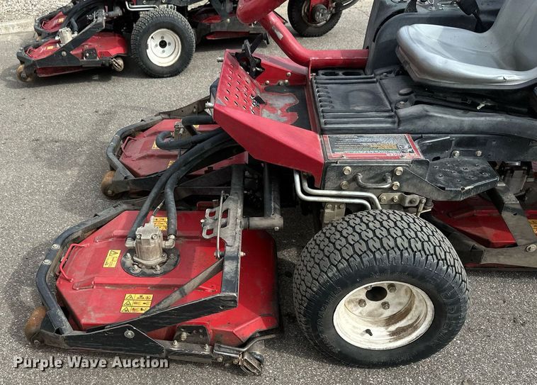 image for item DV0698 Toro Groundsmaster 3500D Sidewinder lawn mower