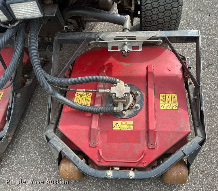 image for item DV0698 Toro Groundsmaster 3500D Sidewinder lawn mower