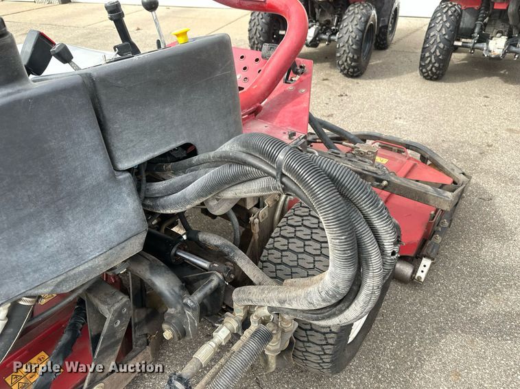 image for item DV0698 Toro Groundsmaster 3500D Sidewinder lawn mower