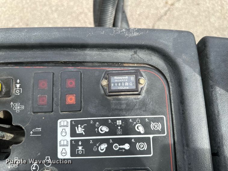 image for item DV0698 Toro Groundsmaster 3500D Sidewinder lawn mower