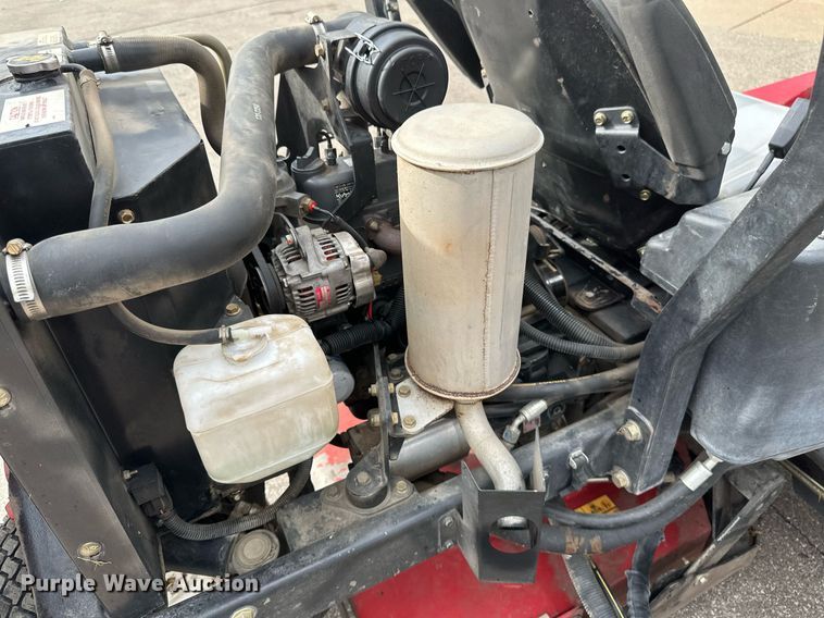 image for item DV0698 Toro Groundsmaster 3500D Sidewinder lawn mower