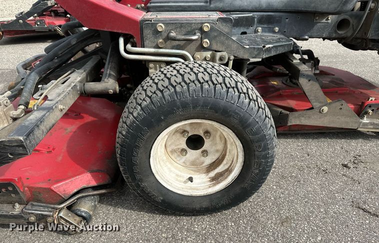 image for item DV0698 Toro Groundsmaster 3500D Sidewinder lawn mower