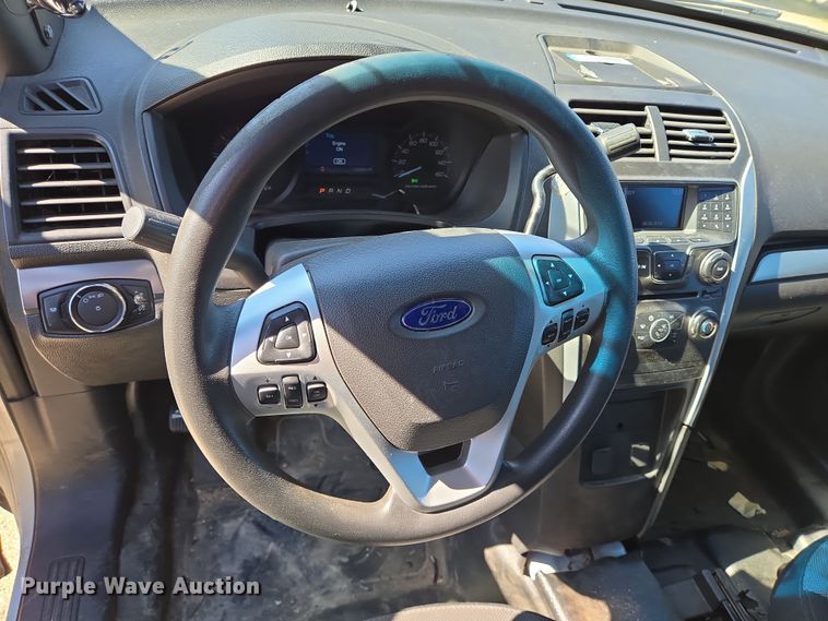 image for item DV1302 2014 Ford Explorer Police SUV