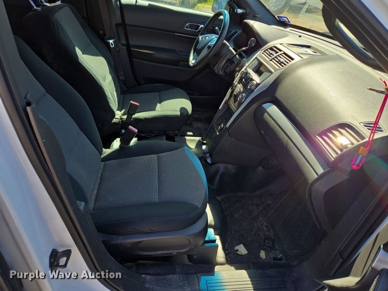 image for item DV1302 2014 Ford Explorer Police SUV