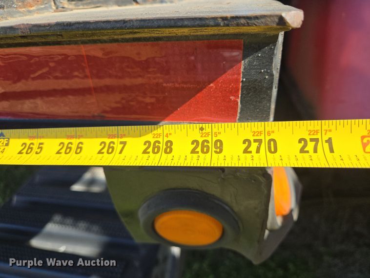 image for item DV1304 2011 International WorkStar 7300 grapple truck