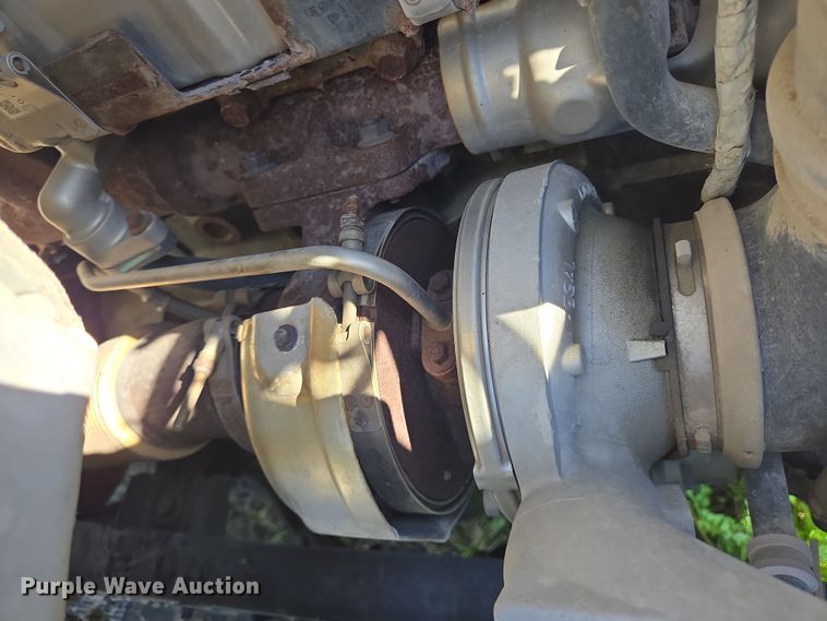 image for item DV1304 2011 International WorkStar 7300 grapple truck