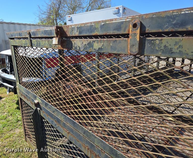 image for item DV1305 2001 Parker utility trailer