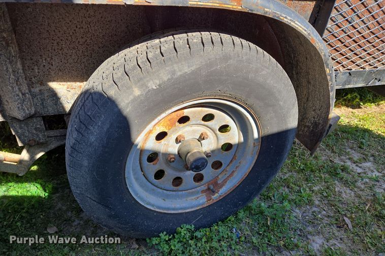 image for item DV1305 2001 Parker utility trailer