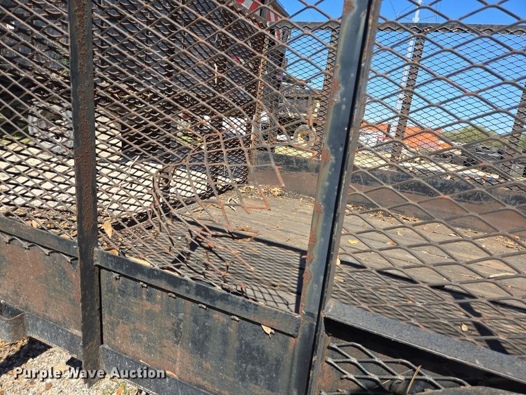 image for item DV1316 2005 Parker utility trailer