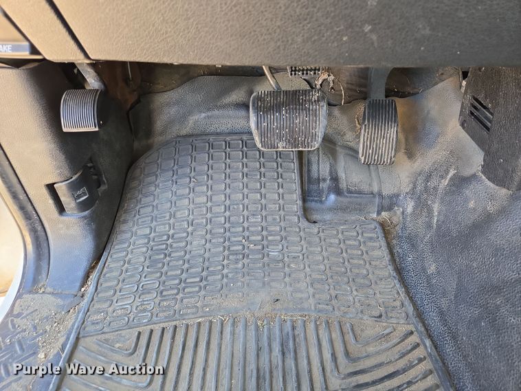 image for item DV1371 2011 Ford F150 XL SuperCab pickup truck