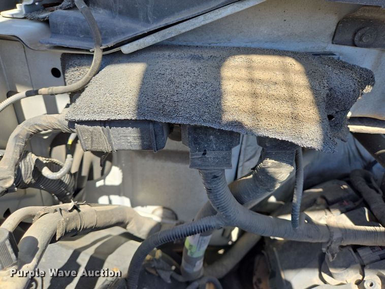 image for item DV1371 2011 Ford F150 XL SuperCab pickup truck