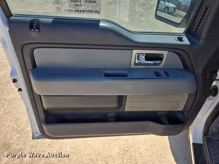 image for item DV1372 2011 Ford F150 pickup truck