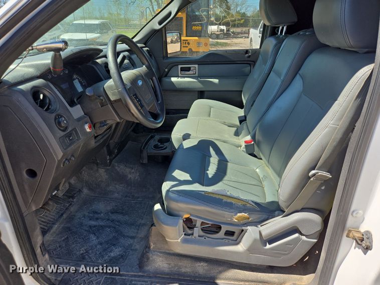 image for item DV1372 2011 Ford F150 pickup truck