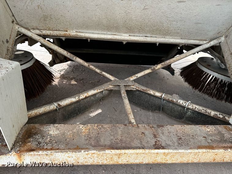 image for item DV1874 2000 Elgin Pelican Series P street sweeper