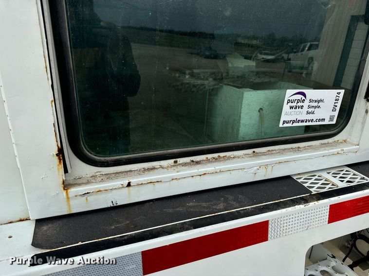 image for item DV1874 2000 Elgin Pelican Series P street sweeper