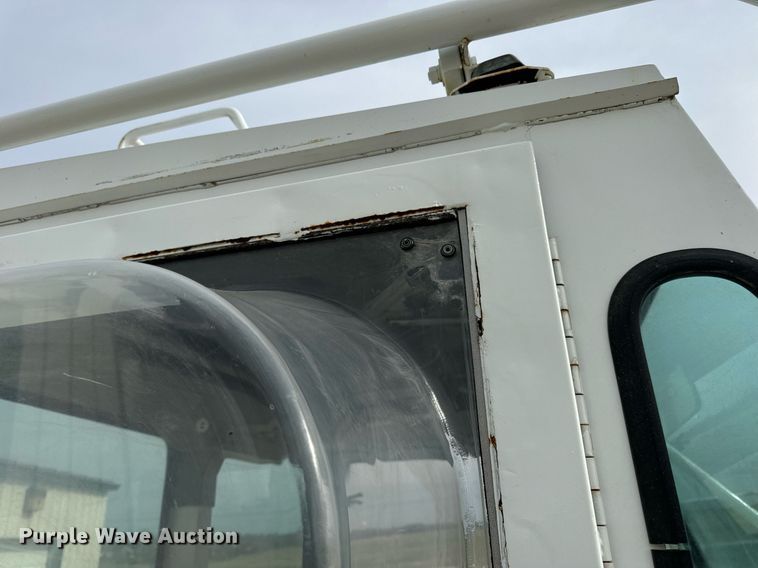 image for item DV1874 2000 Elgin Pelican Series P street sweeper