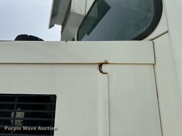 image for item DV1874 2000 Elgin Pelican Series P street sweeper