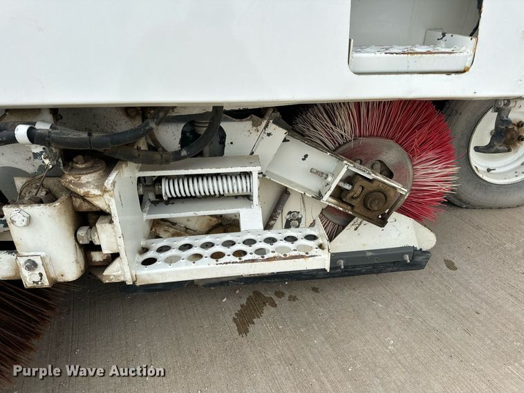 image for item DV1874 2000 Elgin Pelican Series P street sweeper