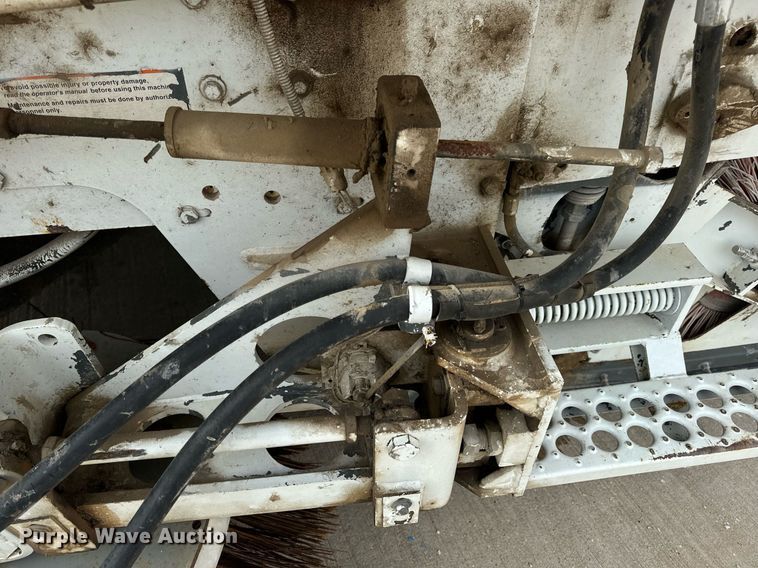 image for item DV1874 2000 Elgin Pelican Series P street sweeper