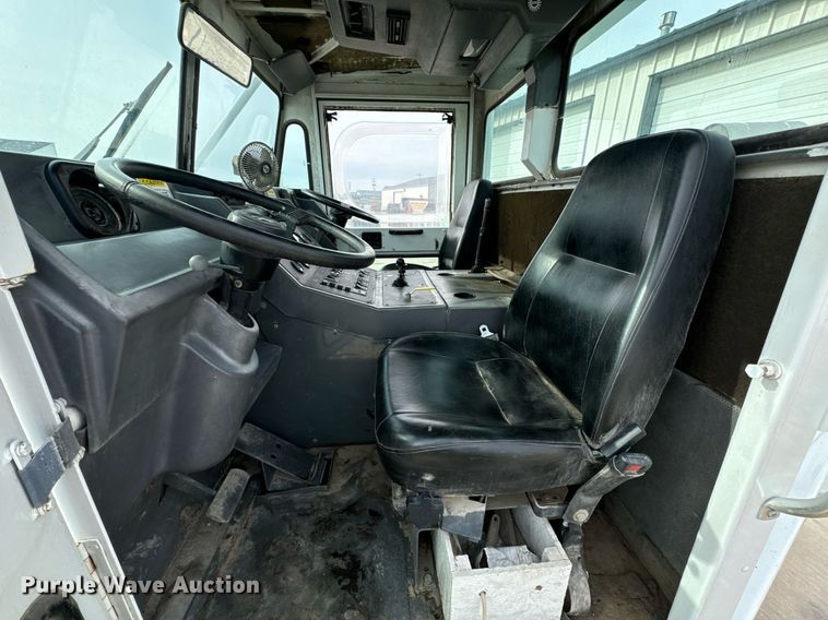 image for item DV1874 2000 Elgin Pelican Series P street sweeper