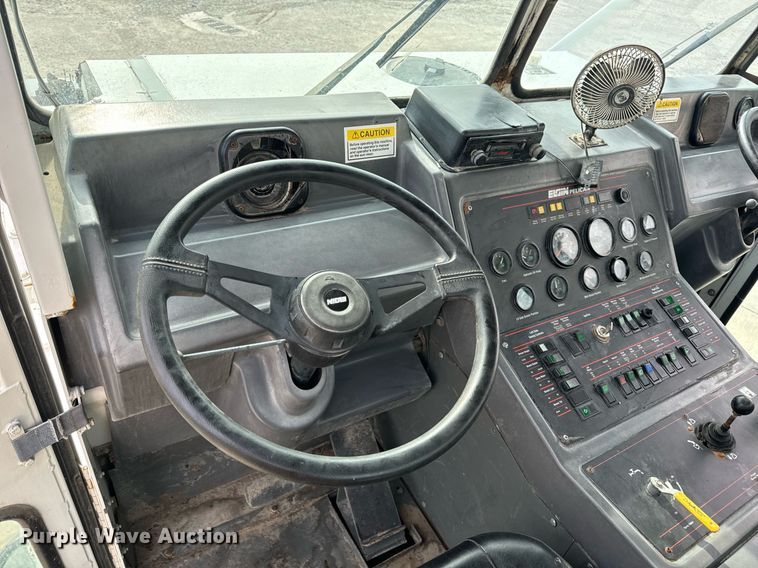 image for item DV1874 2000 Elgin Pelican Series P street sweeper