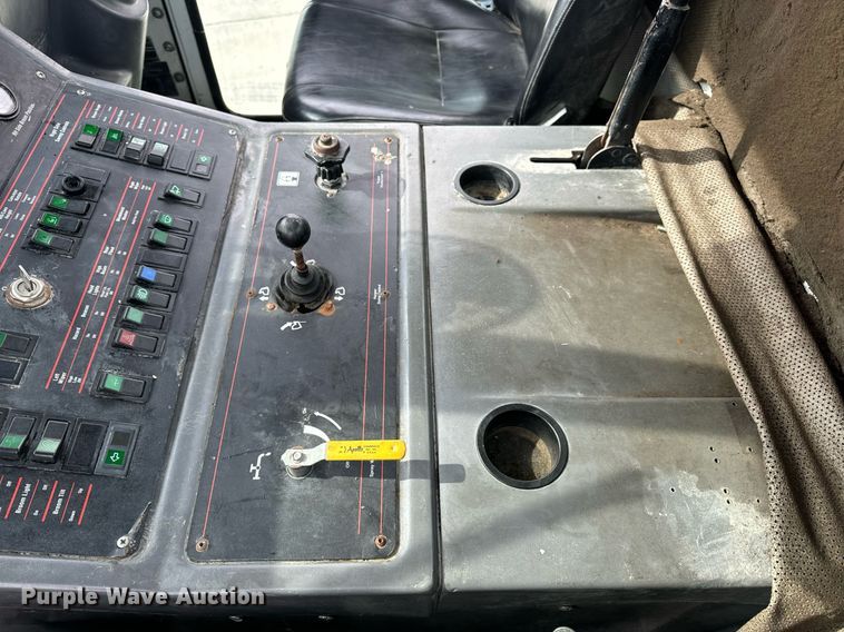 image for item DV1874 2000 Elgin Pelican Series P street sweeper