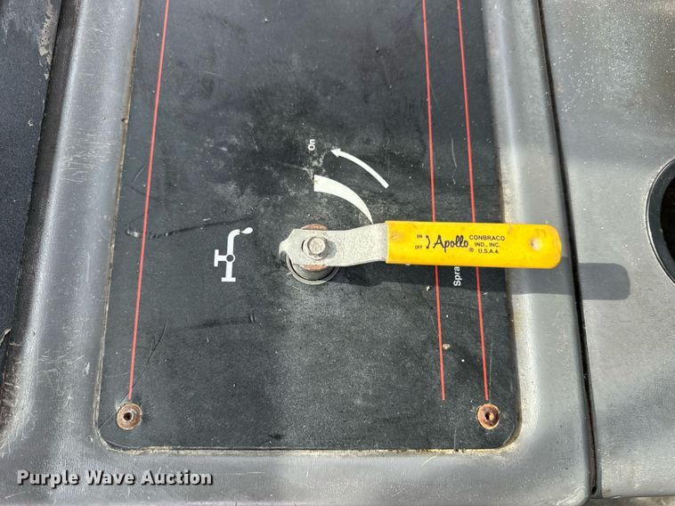 image for item DV1874 2000 Elgin Pelican Series P street sweeper