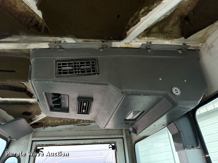 image for item DV1874 2000 Elgin Pelican Series P street sweeper