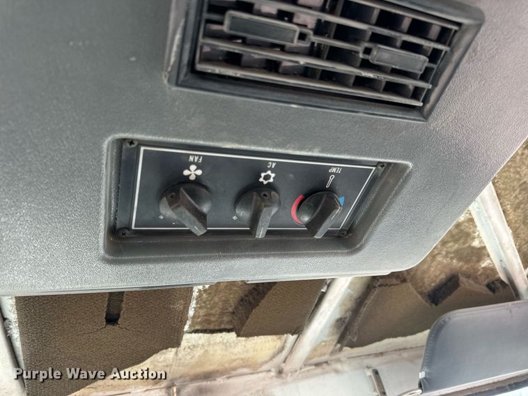 image for item DV1874 2000 Elgin Pelican Series P street sweeper