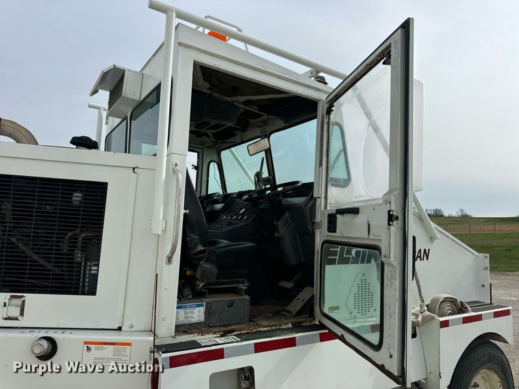 image for item DV1874 2000 Elgin Pelican Series P street sweeper