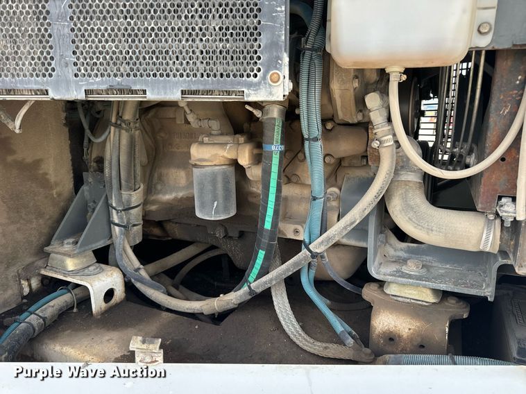 image for item DV1874 2000 Elgin Pelican Series P street sweeper