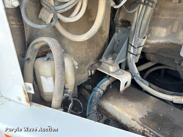 image for item DV1874 2000 Elgin Pelican Series P street sweeper