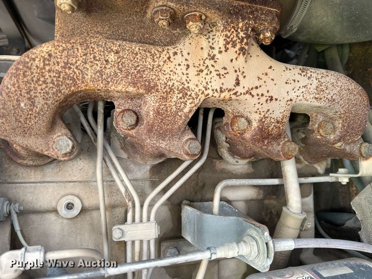 image for item DV1874 2000 Elgin Pelican Series P street sweeper